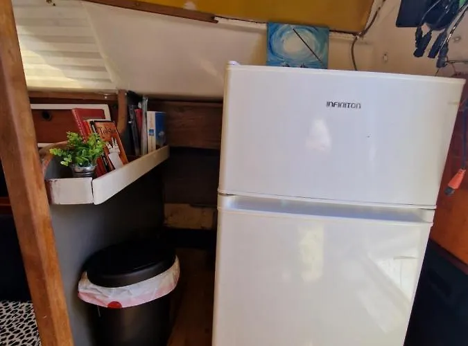 El Barquito De Båthotell Arrecife (Lanzarote)